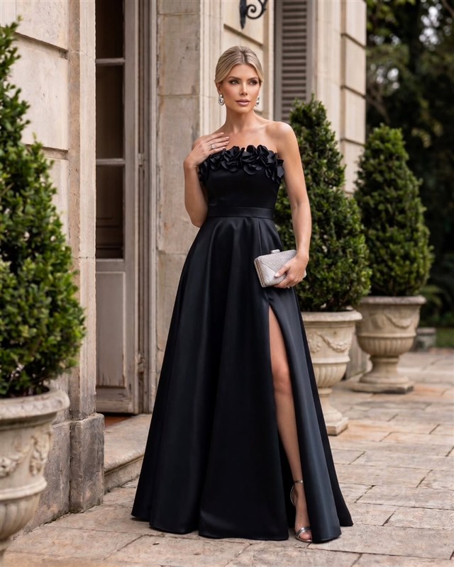 Vestido longo marrom em zibeline com flor